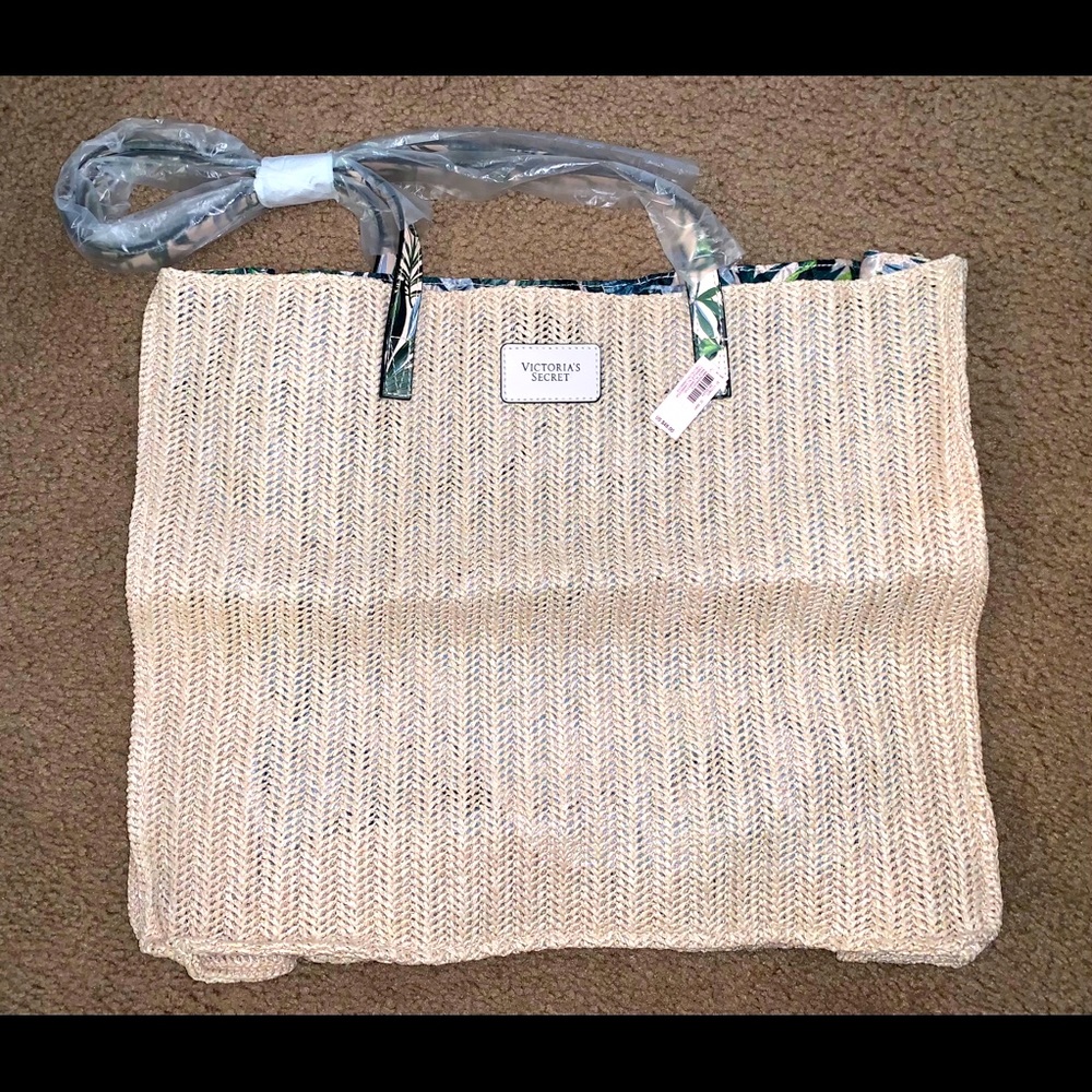 VICTORIA SECRET BEACH BAG